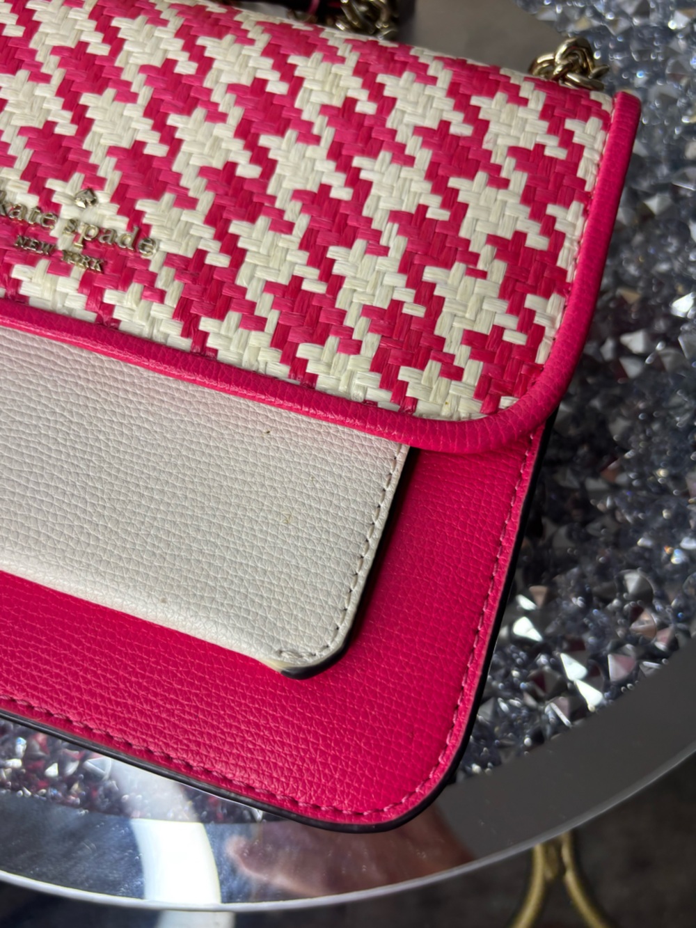 $328 KATE SPADE Red and Cream Woven Crossbody Bag - Picture 9 of 12